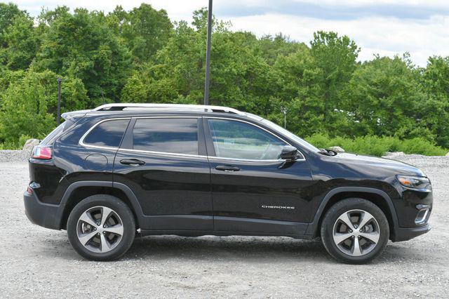 used 2019 Jeep Cherokee car, priced at $15,995