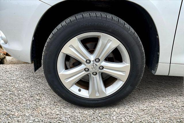used 2008 Toyota Highlander car, priced at $10,995