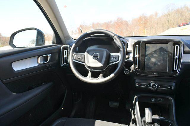 used 2020 Volvo XC40 car, priced at $17,995