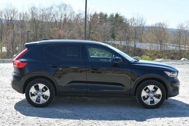 used 2020 Volvo XC40 car, priced at $17,995