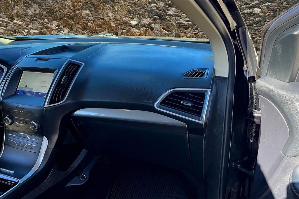 used 2020 Ford Edge car, priced at $15,495