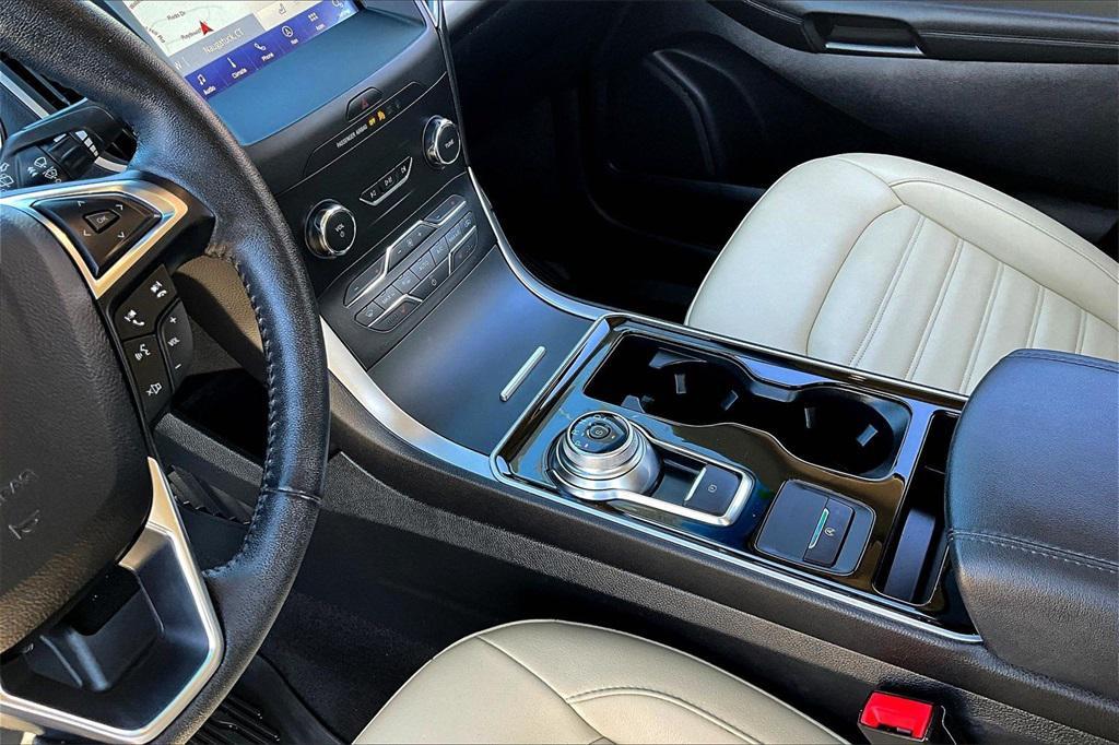 used 2020 Ford Edge car, priced at $15,495