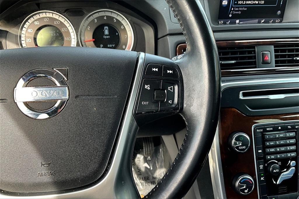 used 2013 Volvo XC70 car, priced at $11,995