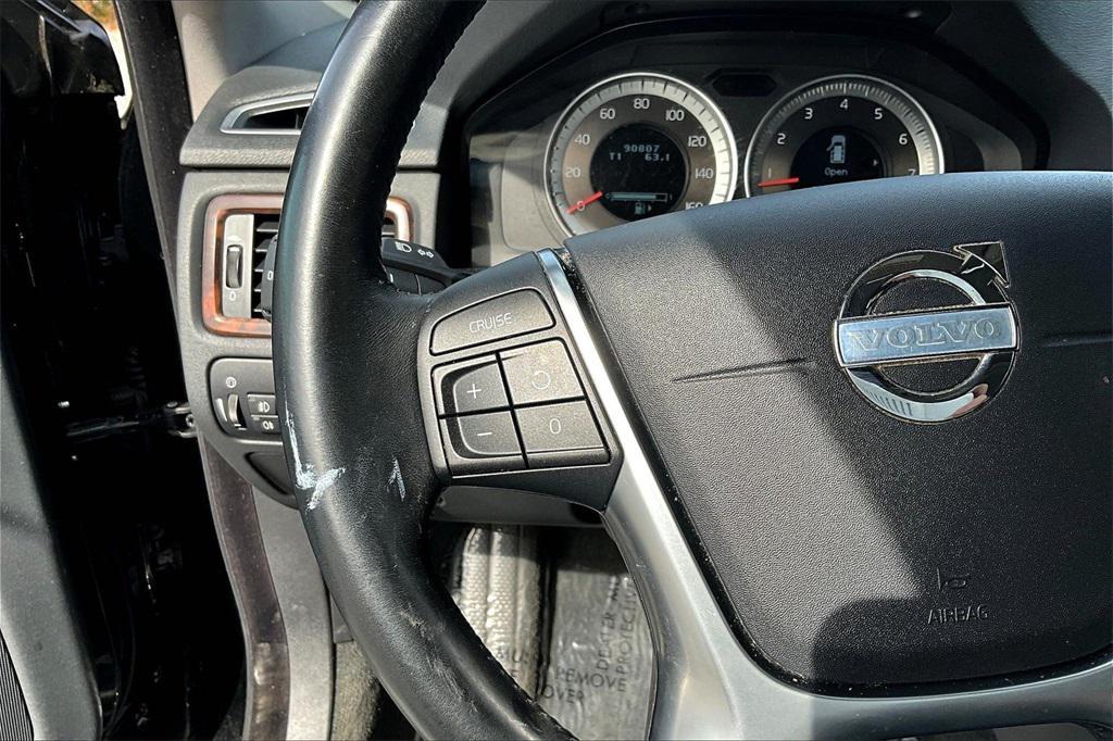 used 2013 Volvo XC70 car, priced at $11,995