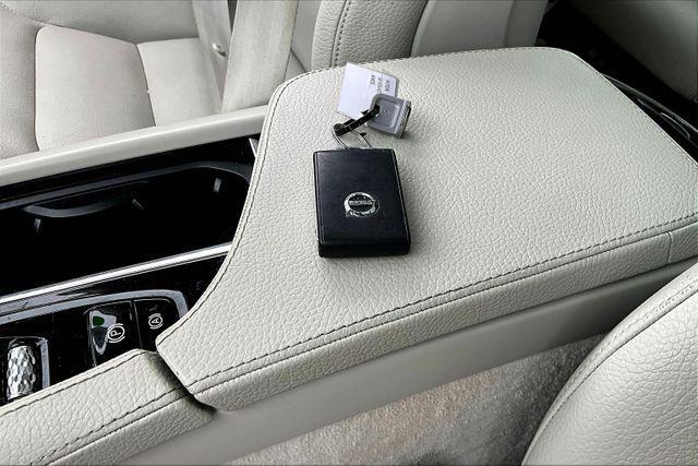 used 2016 Volvo XC90 car, priced at $12,995