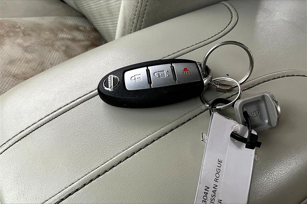 used 2019 Nissan Rogue Sport car, priced at $8,995