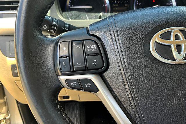 used 2016 Toyota Highlander car, priced at $15,995