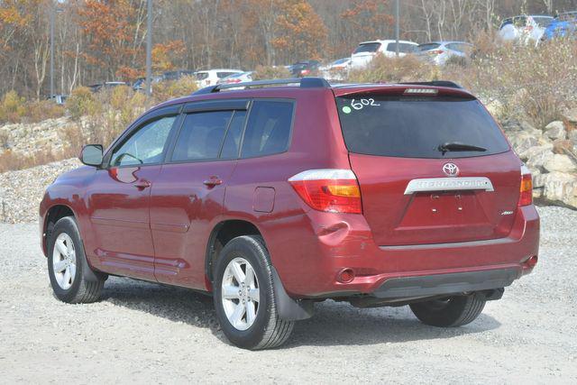 used 2010 Toyota Highlander car, priced at $10,495