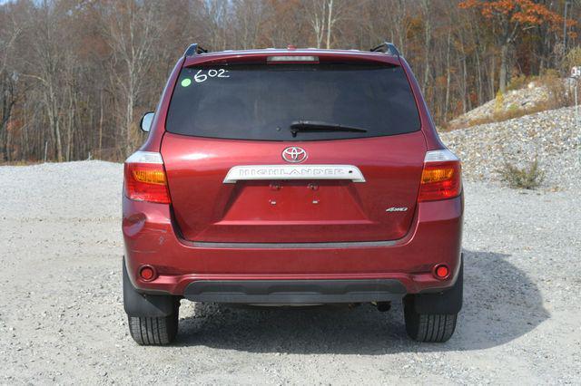 used 2010 Toyota Highlander car, priced at $10,495