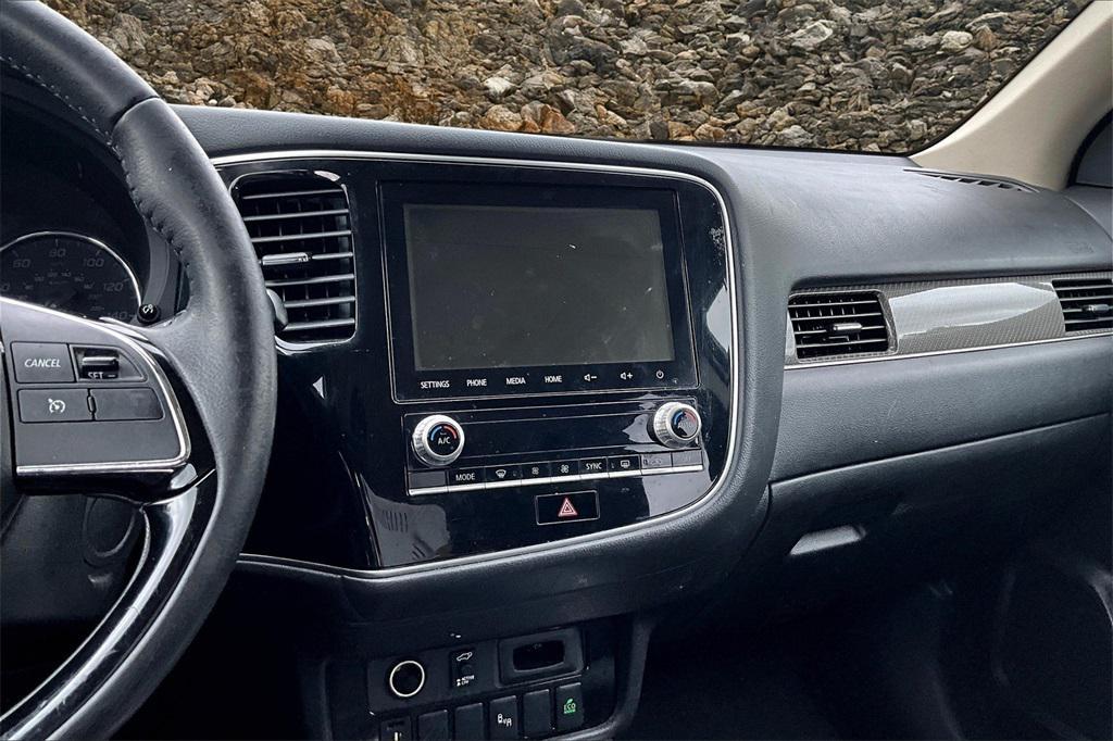 used 2020 Mitsubishi Outlander car, priced at $13,995