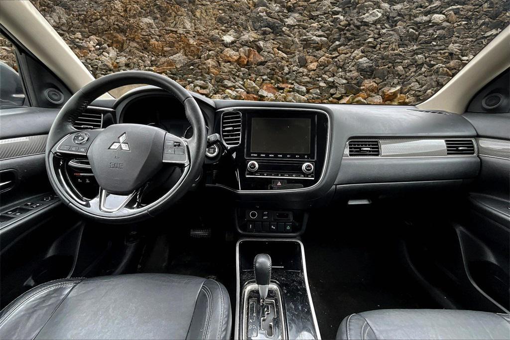 used 2020 Mitsubishi Outlander car, priced at $13,995