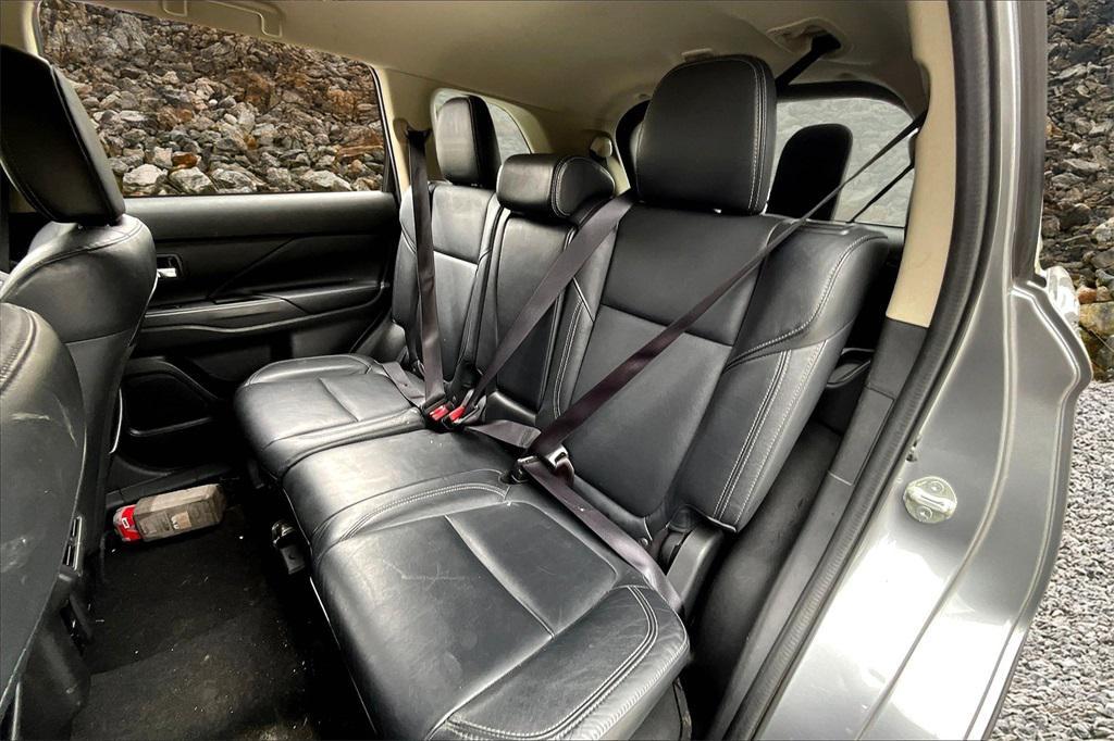 used 2020 Mitsubishi Outlander car, priced at $13,995