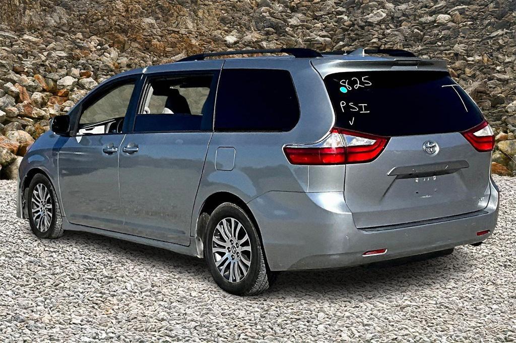 used 2018 Toyota Sienna car, priced at $21,995