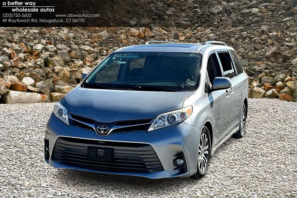used 2018 Toyota Sienna car, priced at $21,995