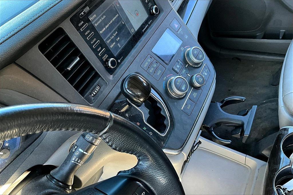 used 2018 Toyota Sienna car, priced at $21,995