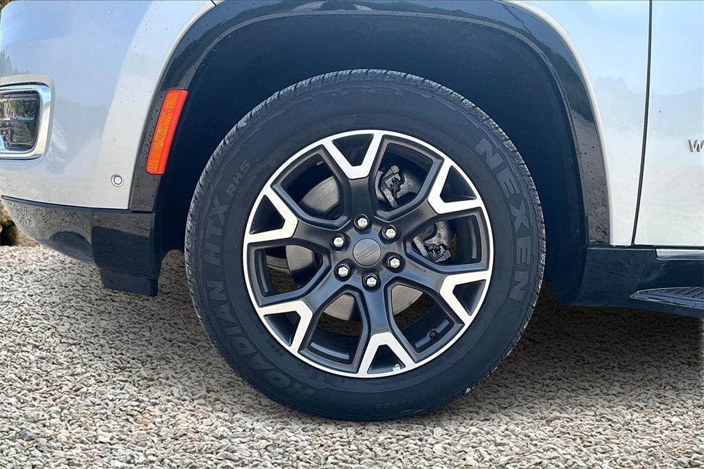 used 2024 Jeep Wagoneer car, priced at $53,995