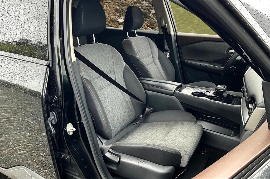 used 2021 Nissan Rogue car, priced at $12,995