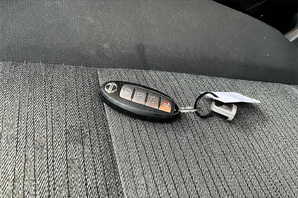 used 2021 Nissan Rogue car, priced at $12,995