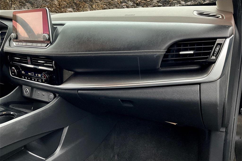 used 2021 Nissan Rogue car, priced at $12,995