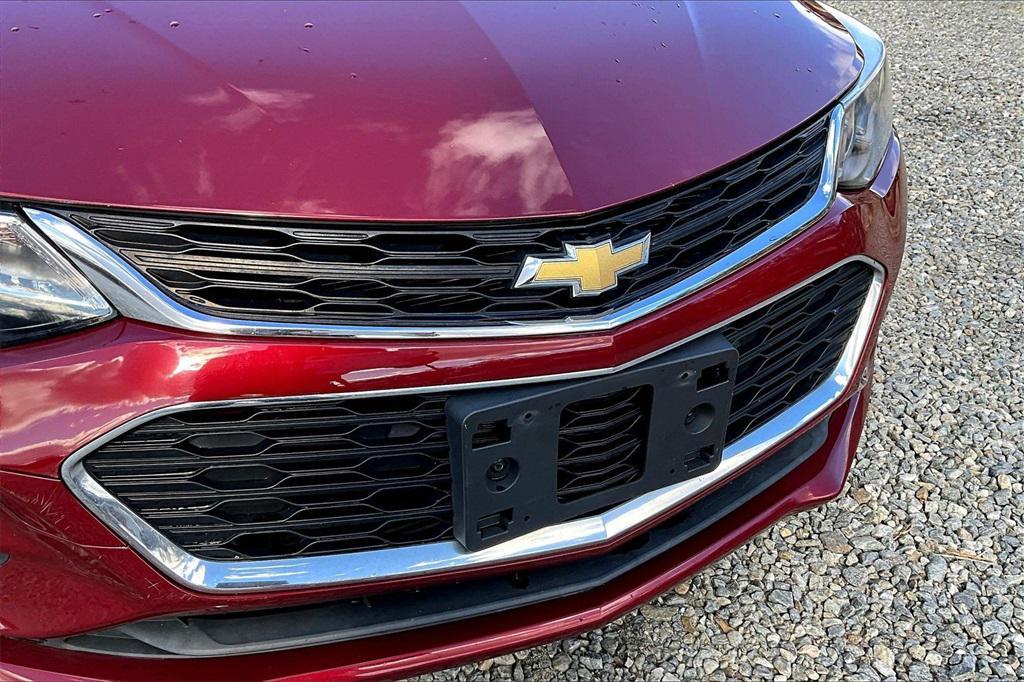 used 2018 Chevrolet Cruze car, priced at $8,995