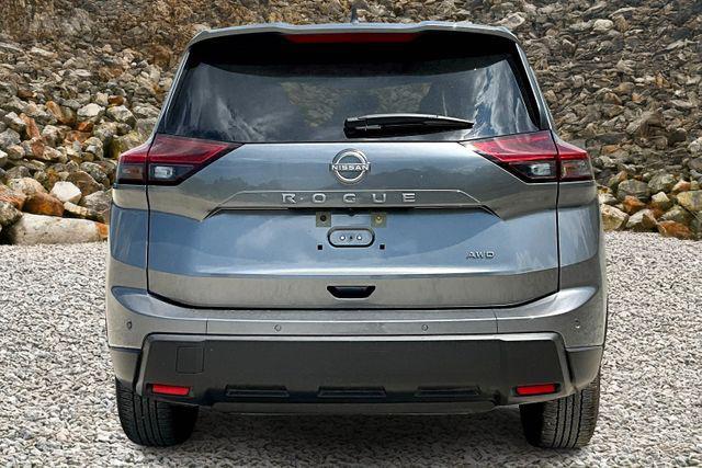 used 2025 Nissan Rogue car, priced at $26,995
