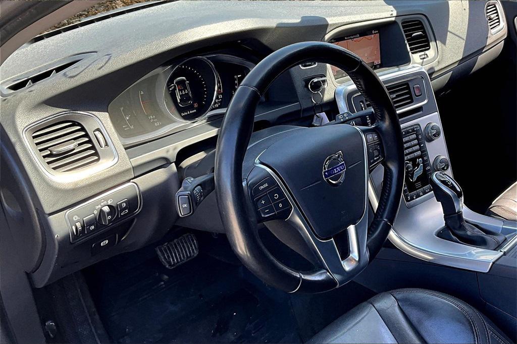 used 2018 Volvo V60 Cross Country car, priced at $16,995
