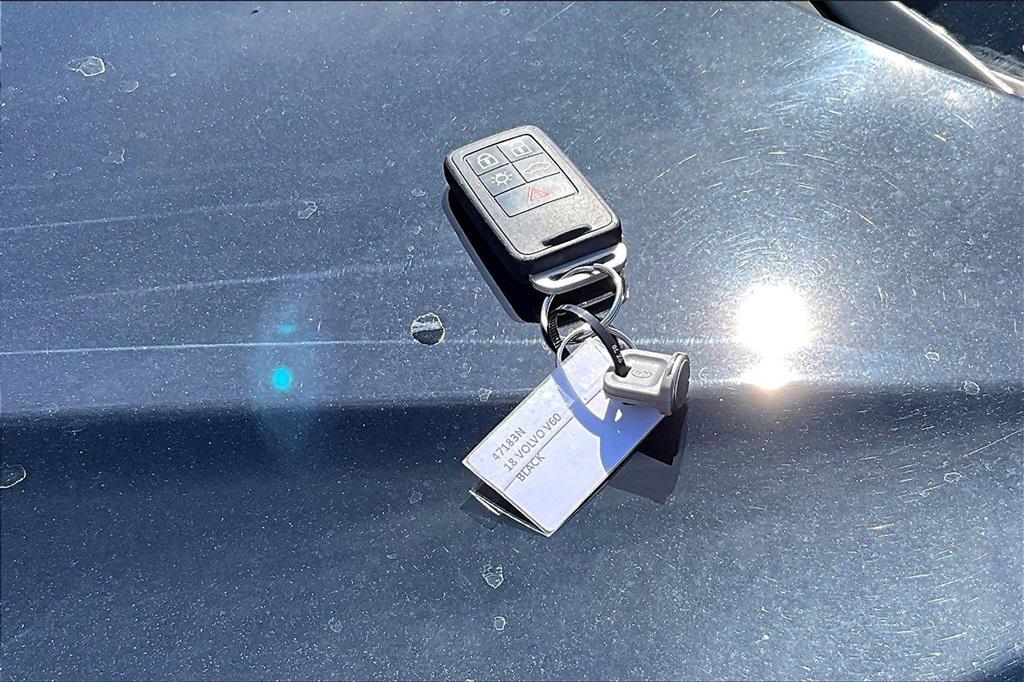 used 2018 Volvo V60 Cross Country car, priced at $16,995