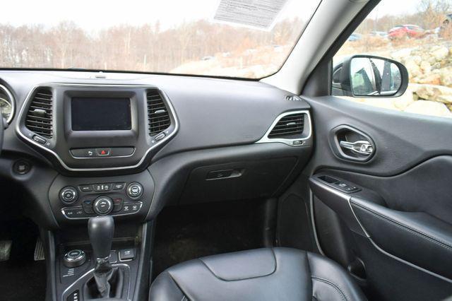 used 2019 Jeep Cherokee car, priced at $12,995