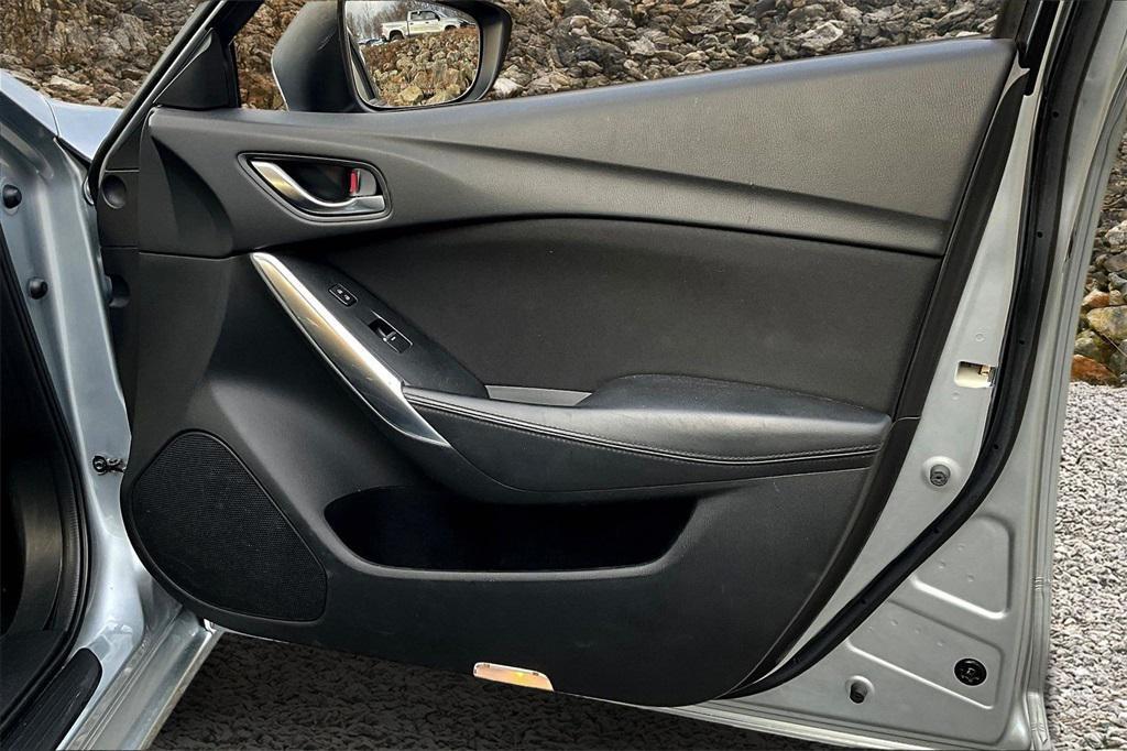 used 2016 Mazda Mazda6 car, priced at $9,995