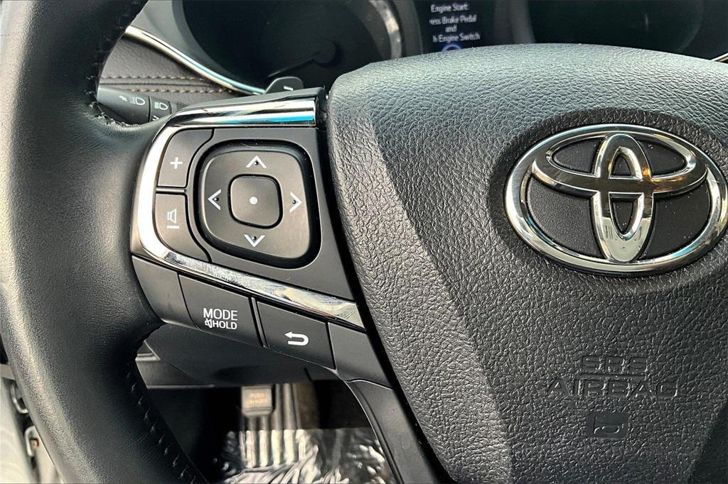 used 2015 Toyota Avalon car, priced at $14,995