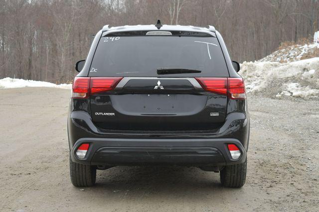 used 2020 Mitsubishi Outlander car, priced at $12,995