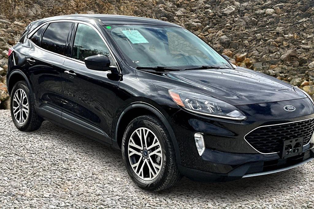 used 2022 Ford Escape car, priced at $14,995
