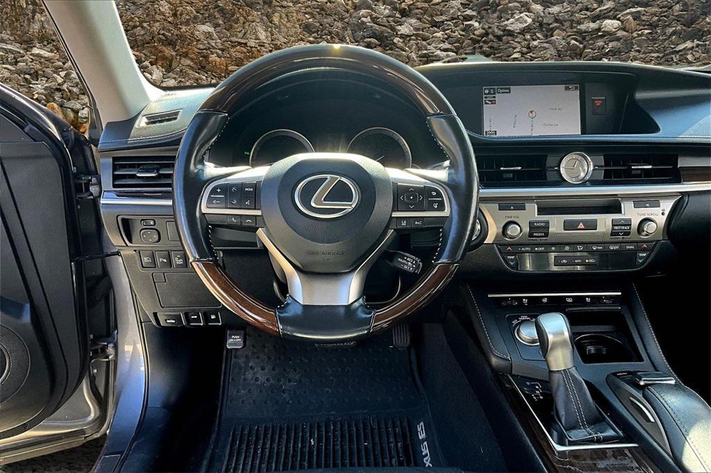 used 2016 Lexus ES 350 car, priced at $16,995