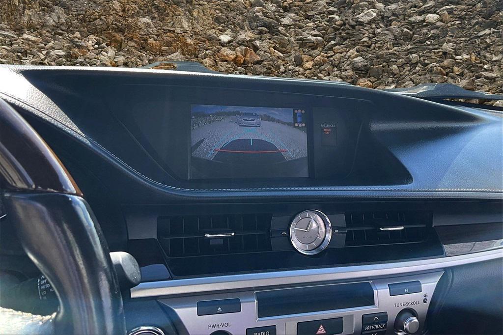 used 2016 Lexus ES 350 car, priced at $16,995