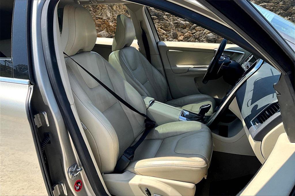 used 2014 Volvo XC60 car, priced at $10,995