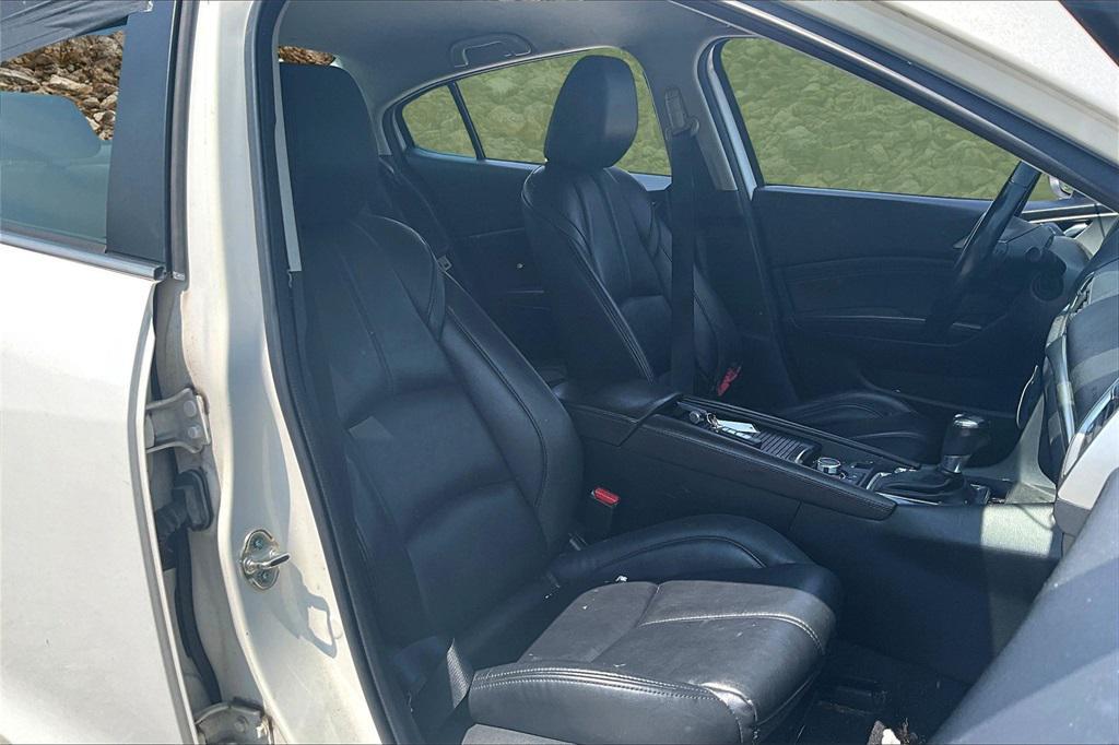 used 2018 Mazda Mazda3 car, priced at $11,995