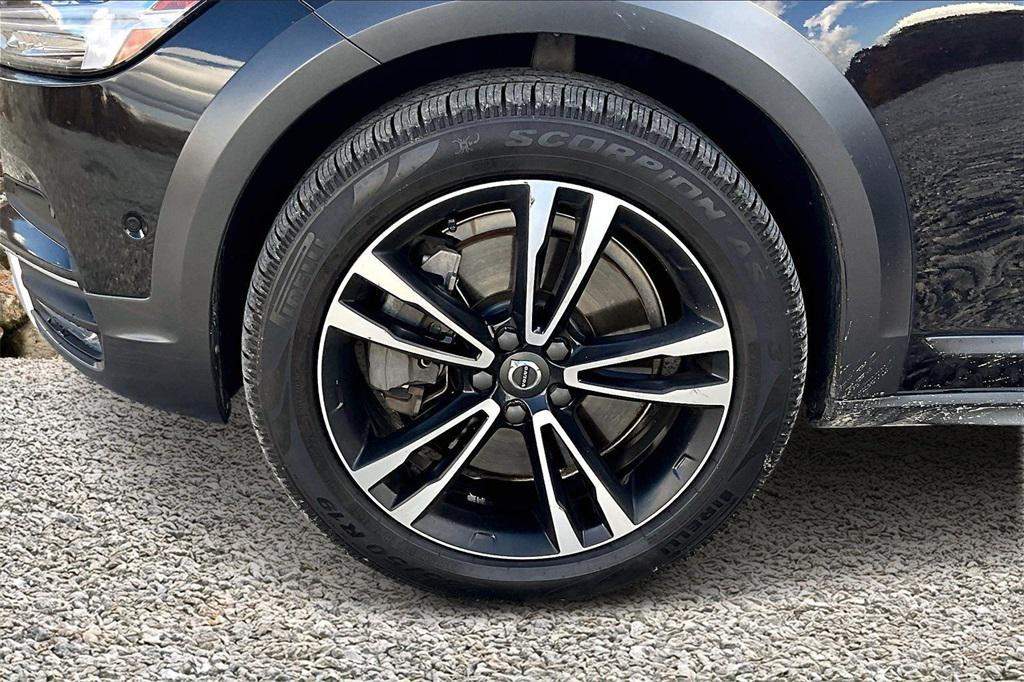 used 2018 Volvo V90 Cross Country car, priced at $18,995