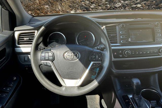 used 2017 Toyota Highlander car, priced at $17,995