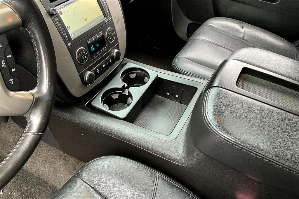 used 2013 Chevrolet Suburban car, priced at $11,995