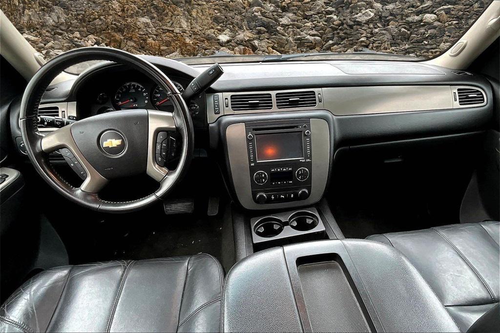 used 2013 Chevrolet Suburban car, priced at $11,995