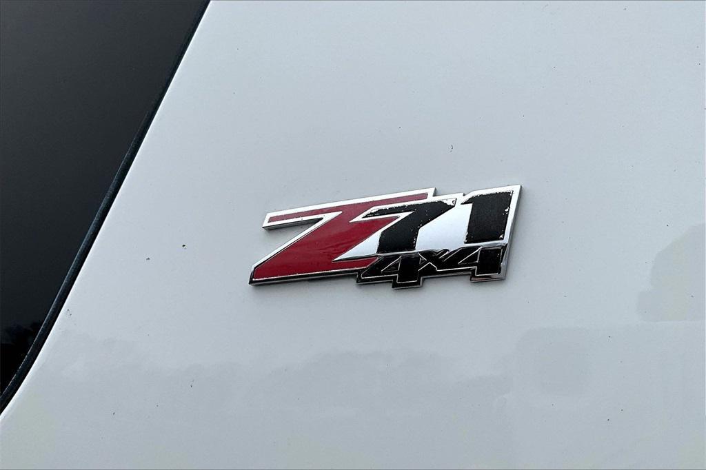 used 2013 Chevrolet Suburban car, priced at $11,995