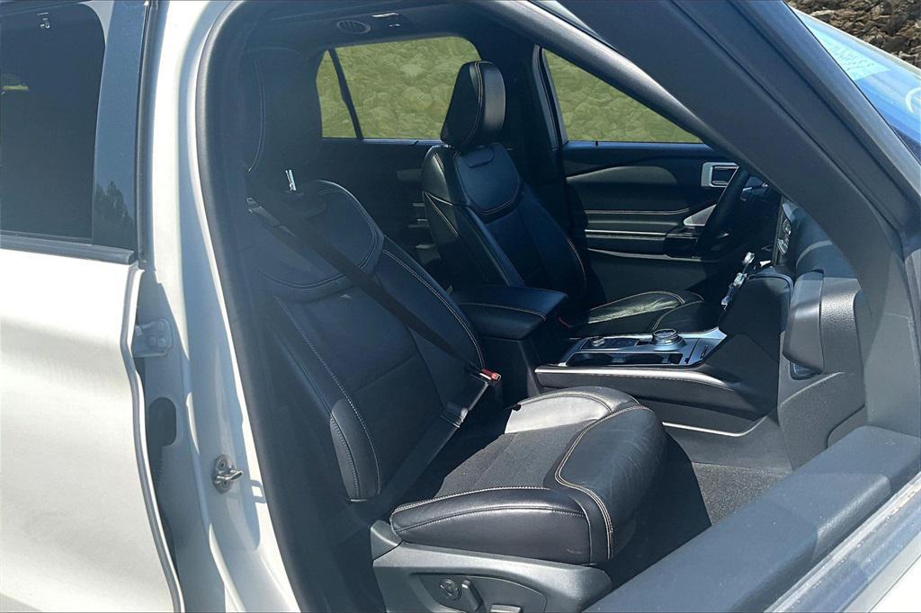 used 2021 Ford Explorer car, priced at $30,995