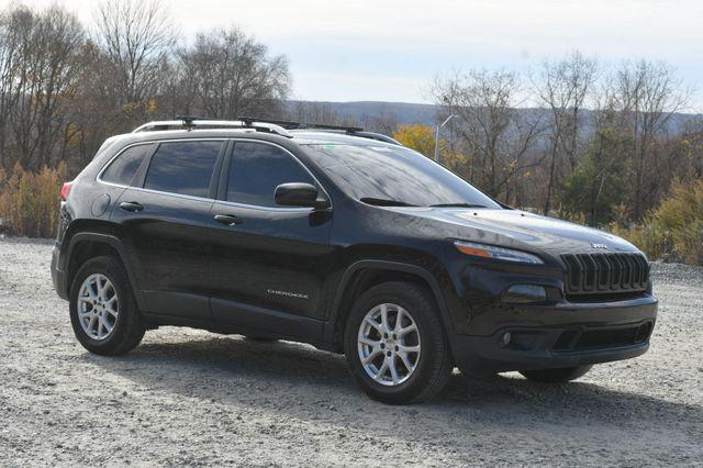 used 2017 Jeep Cherokee car, priced at $10,495