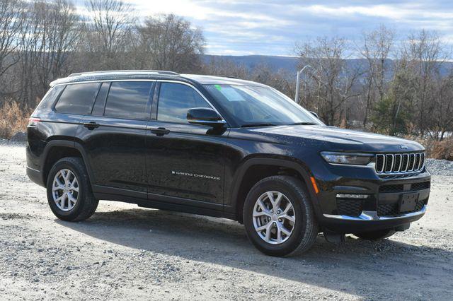 used 2021 Jeep Grand Cherokee L car, priced at $30,995