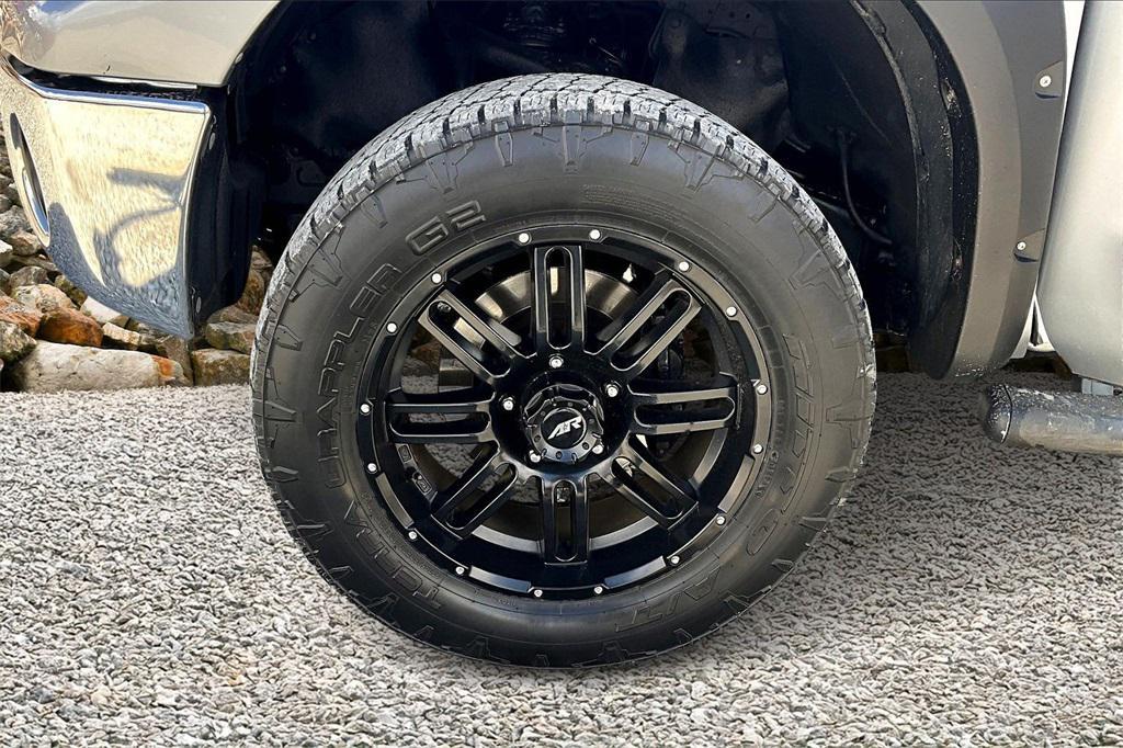 used 2011 Toyota Tundra car