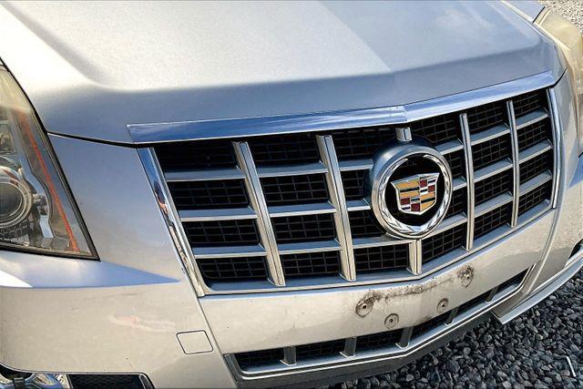 used 2013 Cadillac CTS car, priced at $9,995