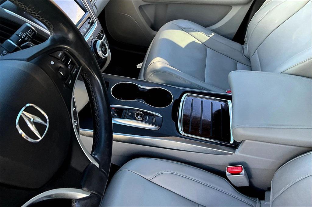 used 2020 Acura MDX car, priced at $27,995