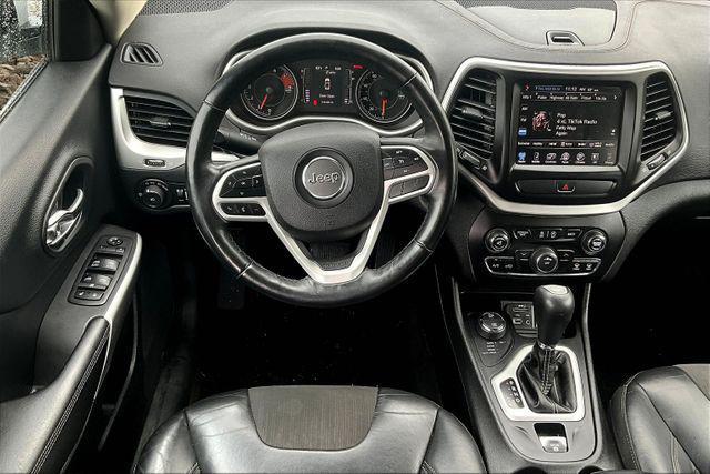 used 2018 Jeep Cherokee car, priced at $12,995