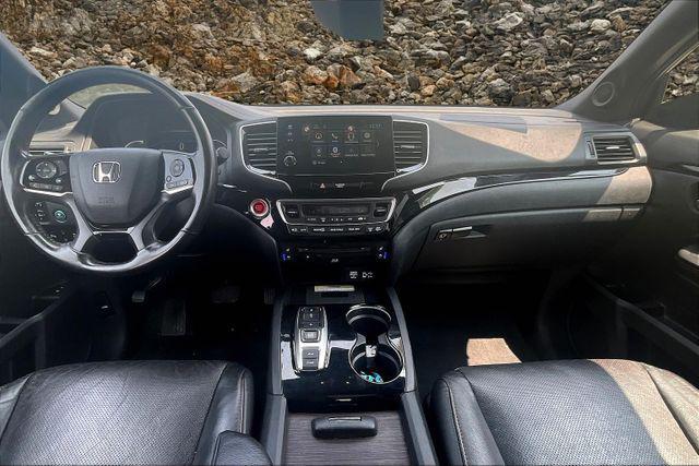 used 2020 Honda Pilot car, priced at $26,995