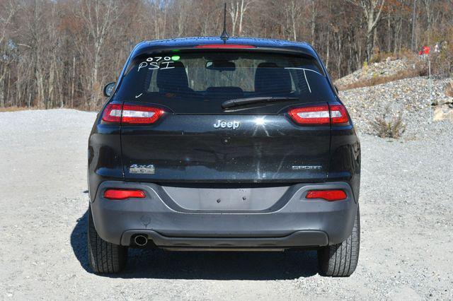 used 2016 Jeep Cherokee car, priced at $12,995